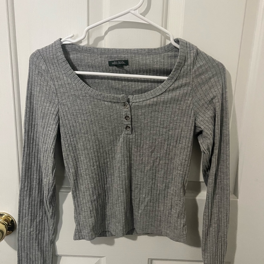 Wild Fable Gray Cropped Longsleeve